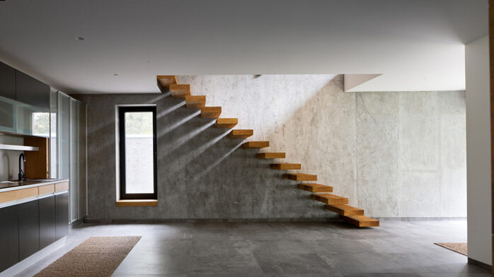 Cement and wood concrete staircase: elegance and duration for your interiors